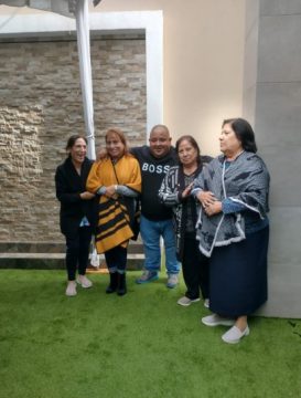 Imágenes para rendir homenaje a persona finada, estas pueden variar en su contenido.