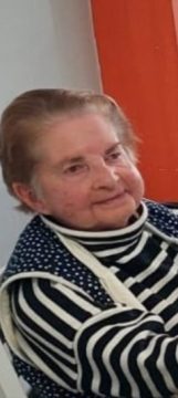 Imágenes para rendir homenaje a persona finada, estas pueden variar en su contenido.