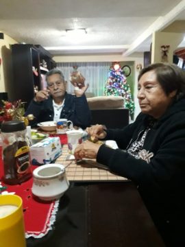 Imágenes para rendir homenaje a persona finada, estas pueden variar en su contenido.