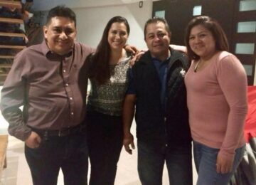 Imágenes para rendir homenaje a persona finada, estas pueden variar en su contenido.