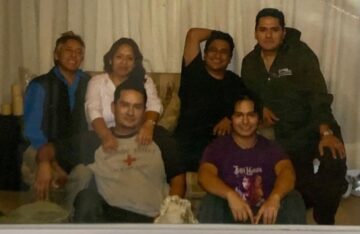 Imágenes para rendir homenaje a persona finada, estas pueden variar en su contenido.
