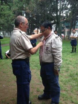 Imágenes para rendir homenaje a persona finada, estas pueden variar en su contenido.