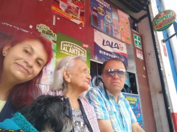 Imágenes para rendir homenaje a persona finada, estas pueden variar en su contenido.
