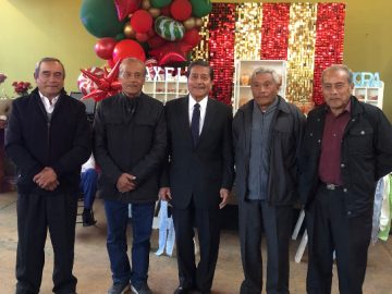 Imágenes para rendir homenaje a persona finada, estas pueden variar en su contenido.