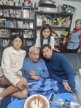 Imágenes para rendir homenaje a persona finada, estas pueden variar en su contenido.