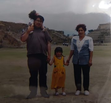 Imágenes para rendir homenaje a persona finada, estas pueden variar en su contenido.