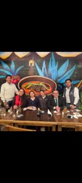 Imágenes para rendir homenaje a persona finada, estas pueden variar en su contenido.