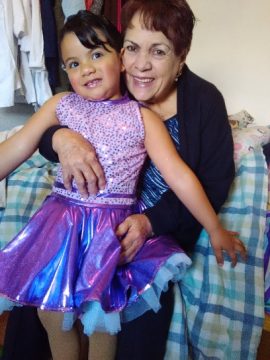 Imágenes para rendir homenaje a persona finada, estas pueden variar en su contenido.