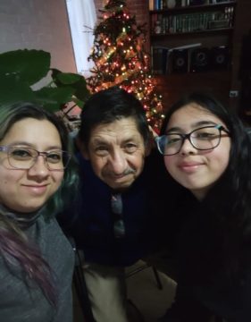 Imágenes para rendir homenaje a persona finada, estas pueden variar en su contenido.