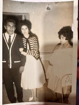 Imágenes para rendir homenaje a persona finada, estas pueden variar en su contenido.