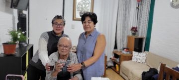 Imágenes para rendir homenaje a persona finada, estas pueden variar en su contenido.