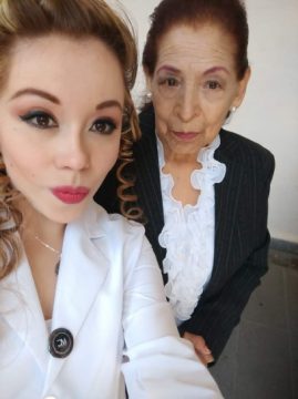 Imágenes para rendir homenaje a persona finada, estas pueden variar en su contenido.