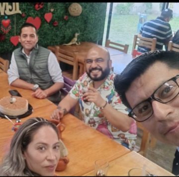 Imágenes para rendir homenaje a persona finada, estas pueden variar en su contenido.