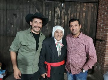 Imágenes para rendir homenaje a persona finada, estas pueden variar en su contenido.