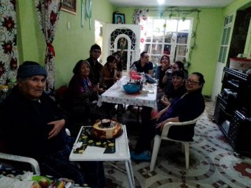 Imágenes para rendir homenaje a persona finada, estas pueden variar en su contenido.