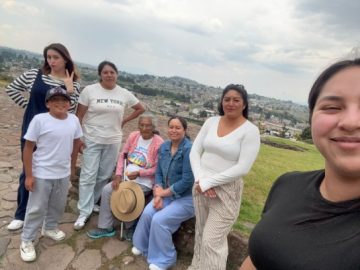 Imágenes para rendir homenaje a persona finada, estas pueden variar en su contenido.