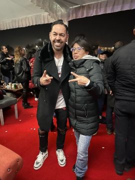 Imágenes para rendir homenaje a persona finada, estas pueden variar en su contenido.