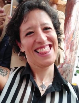 Imágenes para rendir homenaje a persona finada, estas pueden variar en su contenido.
