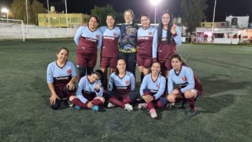 Imágenes para rendir homenaje a persona finada, estas pueden variar en su contenido.