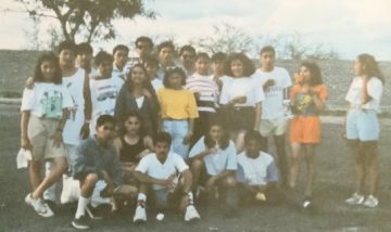 Imágenes para rendir homenaje a persona finada, estas pueden variar en su contenido.