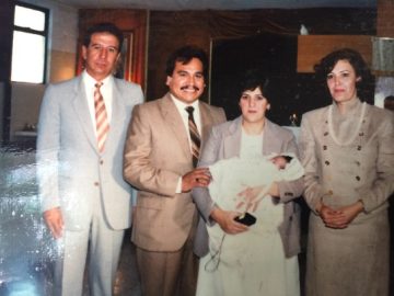 Imágenes para rendir homenaje a persona finada, estas pueden variar en su contenido.