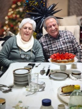 Imágenes para rendir homenaje a persona finada, estas pueden variar en su contenido.