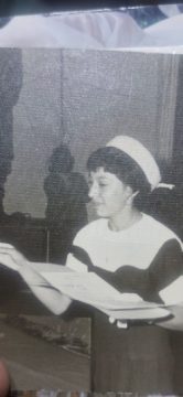 Imágenes para rendir homenaje a persona finada, estas pueden variar en su contenido.