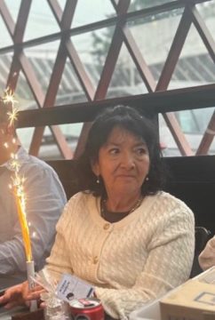 Imágenes para rendir homenaje a persona finada, estas pueden variar en su contenido.