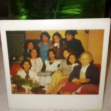 Imágenes para rendir homenaje a persona finada, estas pueden variar en su contenido.