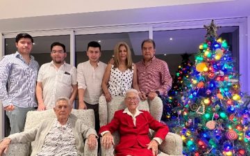 Imágenes para rendir homenaje a persona finada, estas pueden variar en su contenido.